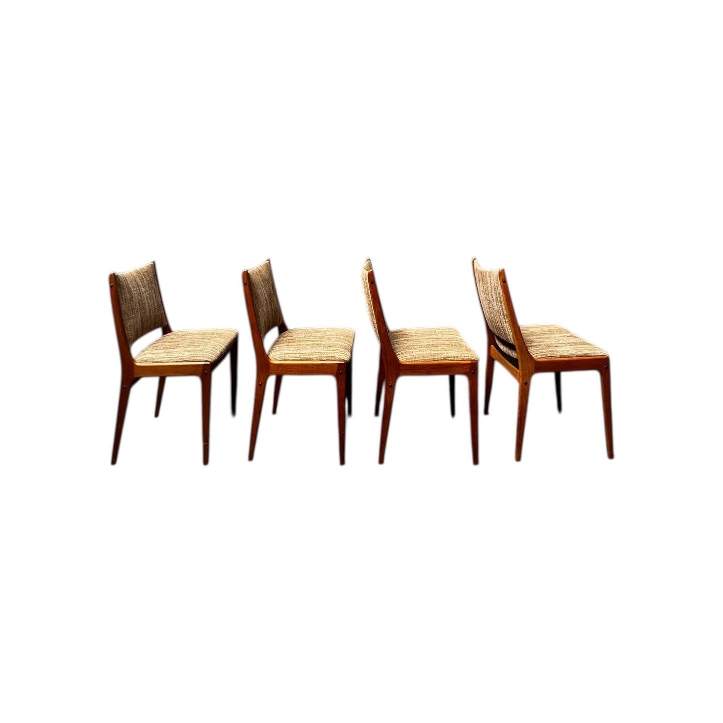 Set aus 6 Uldum Stühlen