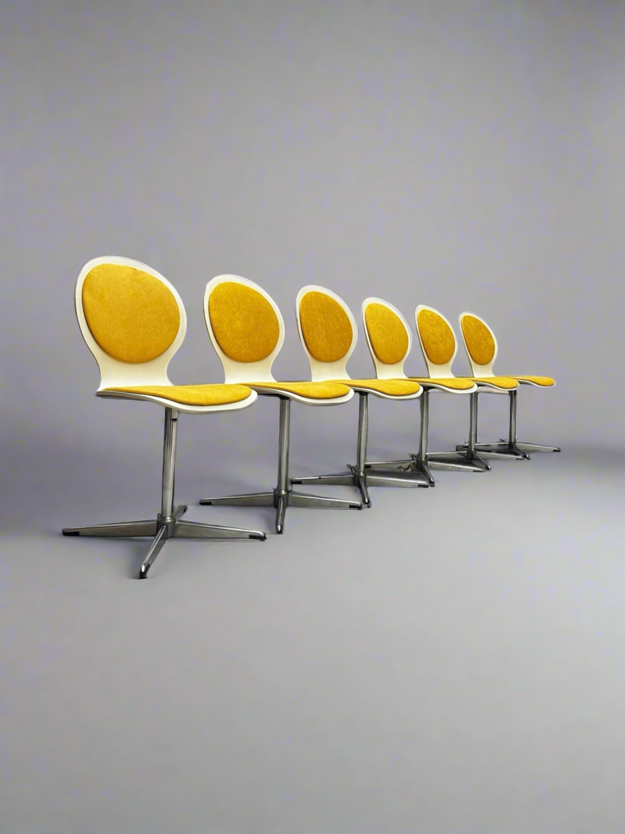Set von 6 Stühlen Space age