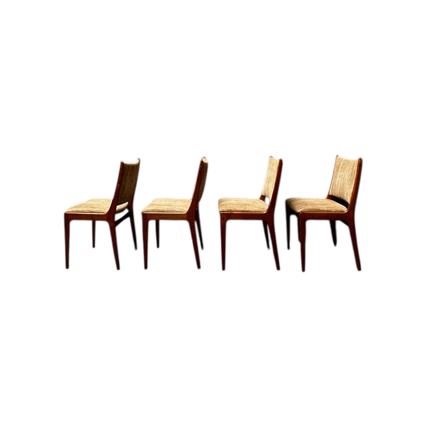 Set aus 6 Uldum Stühlen