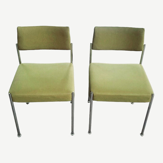 Set von zwei Stühle